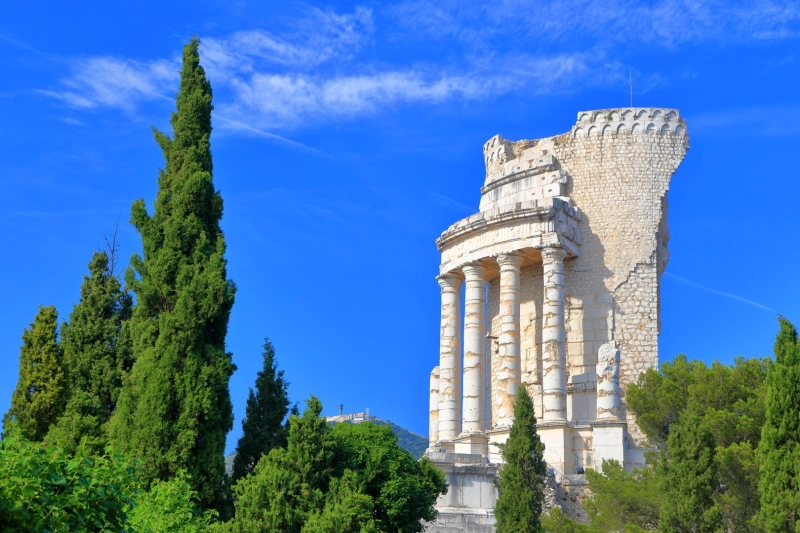 French Riviera: Visits to mediaeval villages: Full-Day Tour